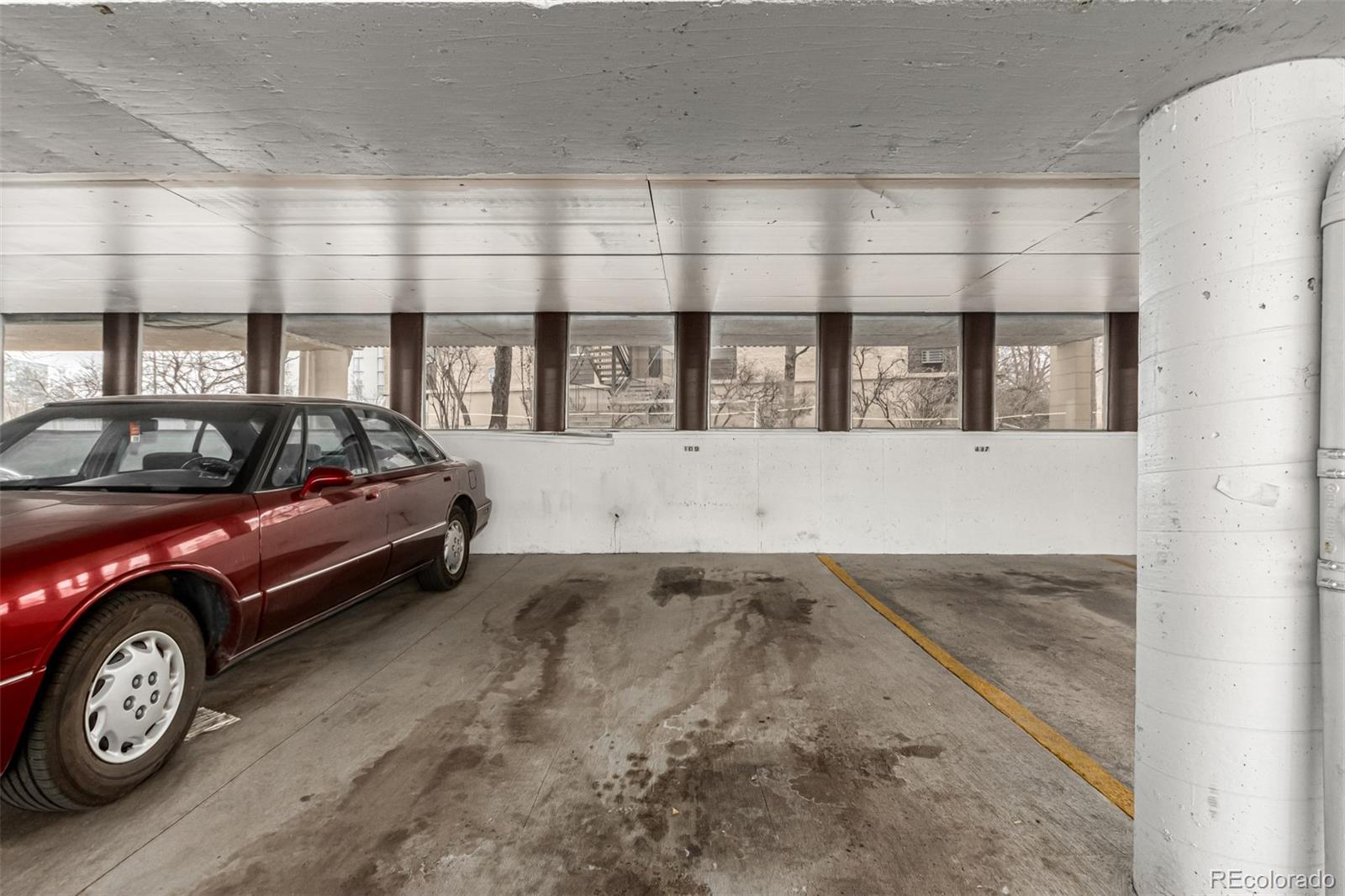 MLS Image #5 for 3450 s poplar street,denver, Colorado