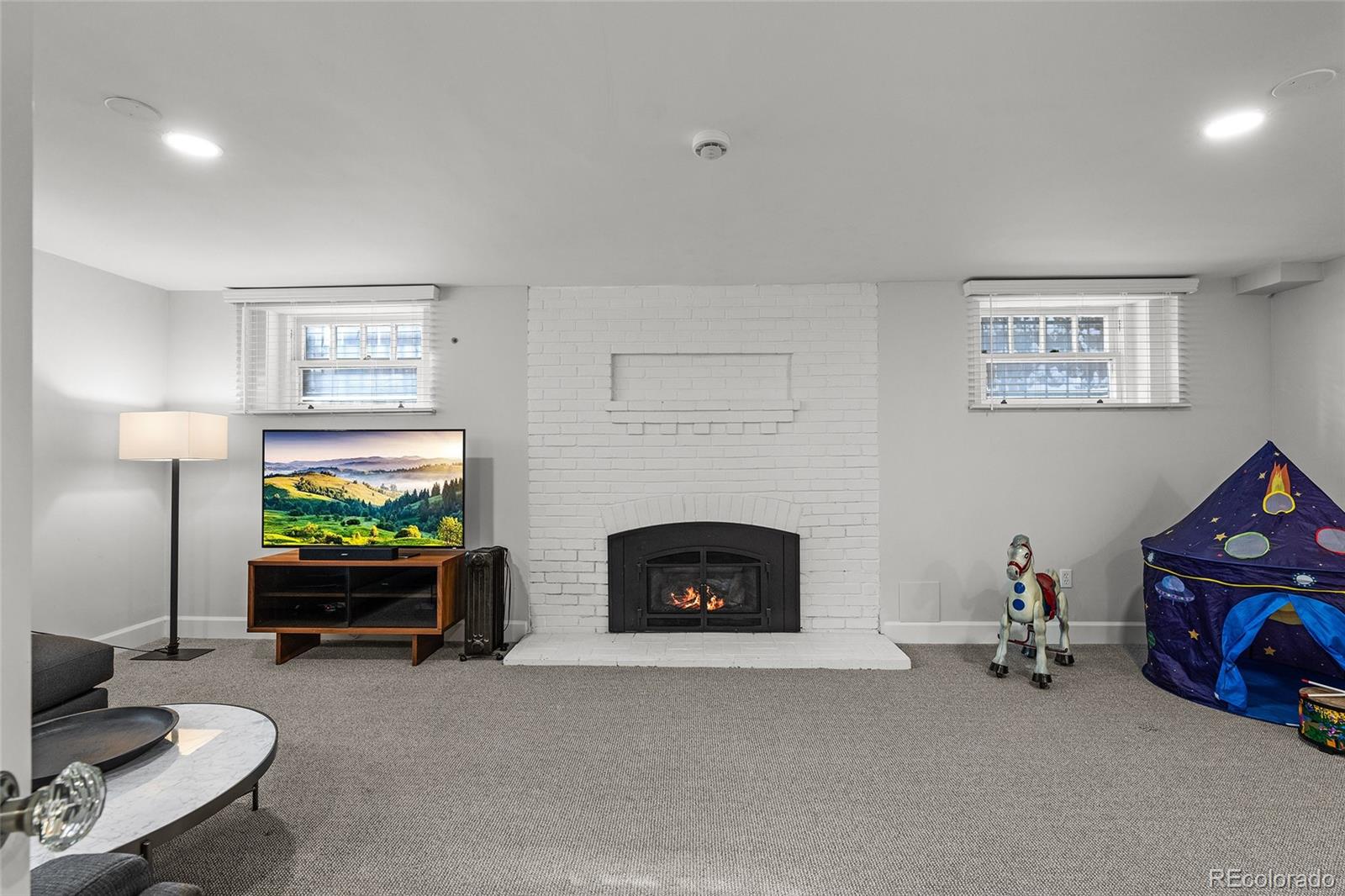 MLS Image #38 for 815  gaylord street,denver, Colorado
