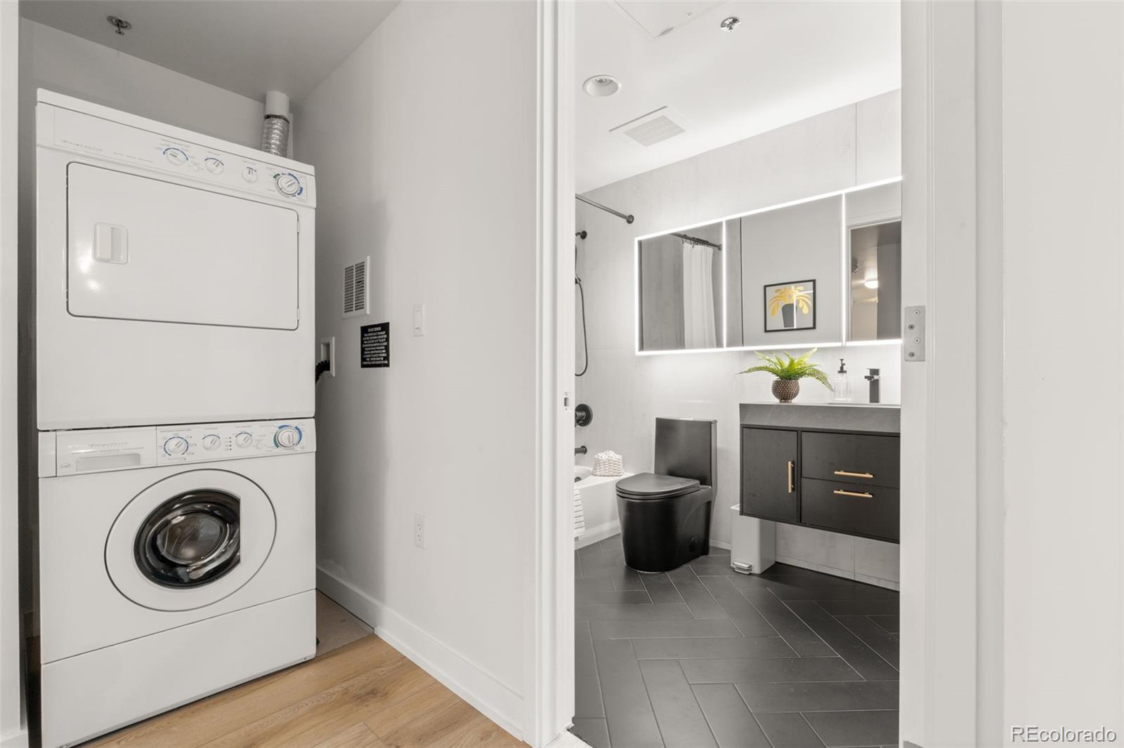 MLS Image #13 for 891  14th street,denver, Colorado
