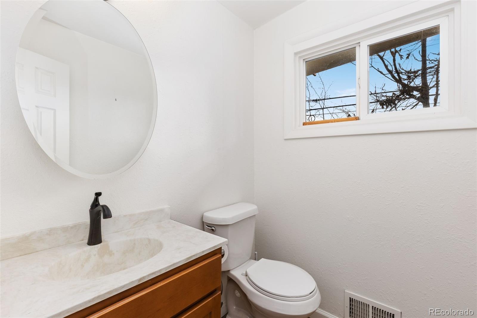 MLS Image #11 for 2600  valley view drive,denver, Colorado