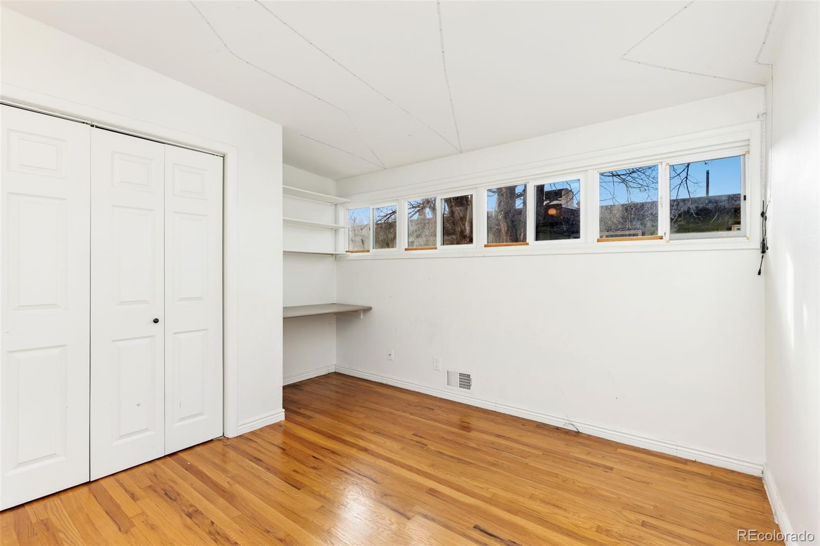 MLS Image #16 for 2600  valley view drive,denver, Colorado