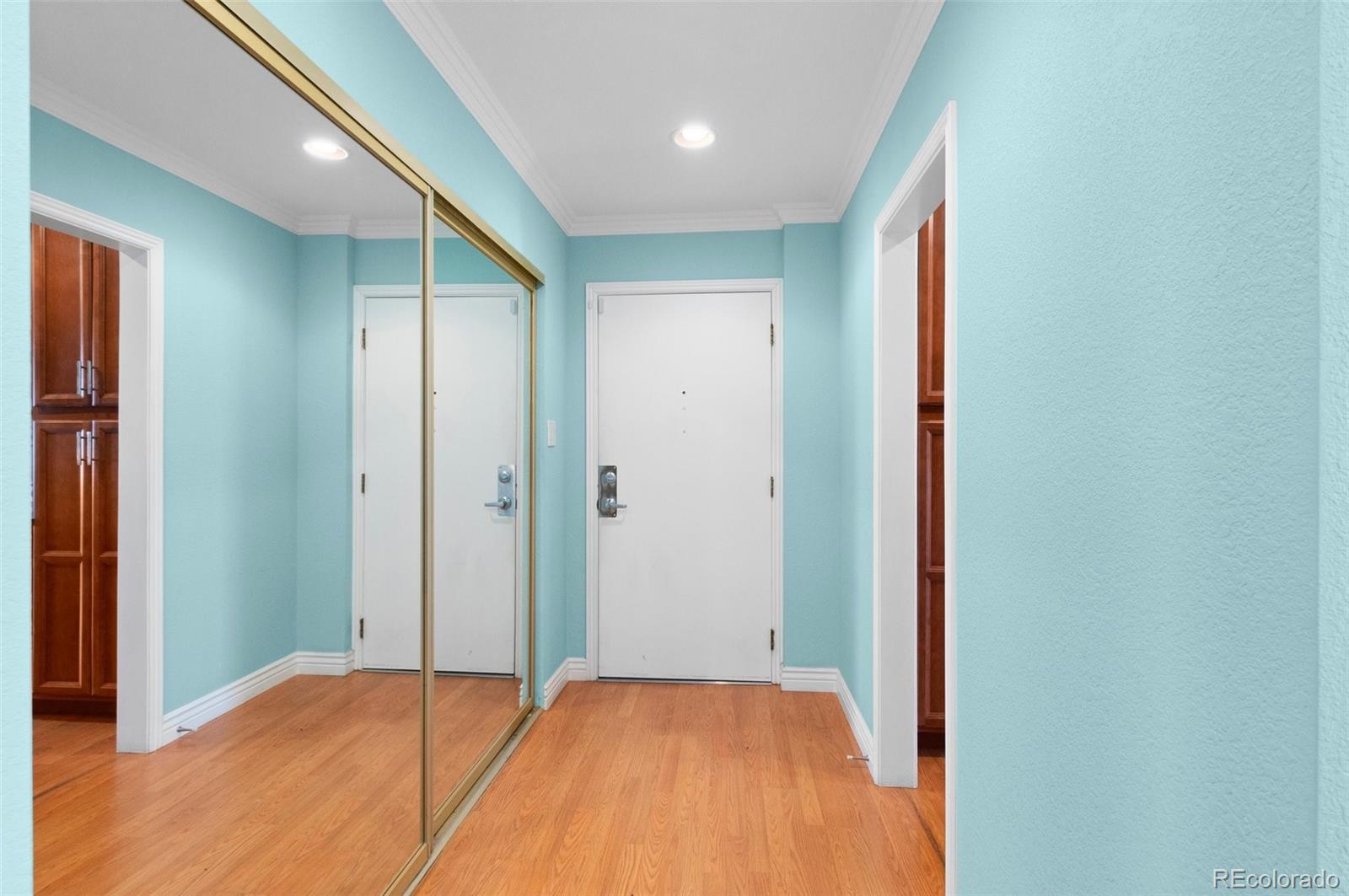 MLS Image #5 for 7877 e mississippi avenue,denver, Colorado