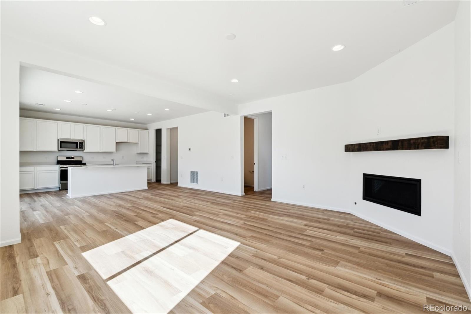 MLS Image #5 for 4582  boone circle,brighton, Colorado