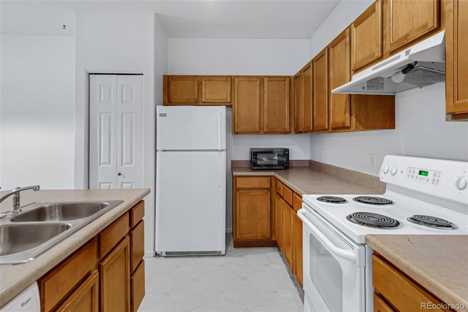 MLS Image #8 for 10715  twenty mile road,parker, Colorado