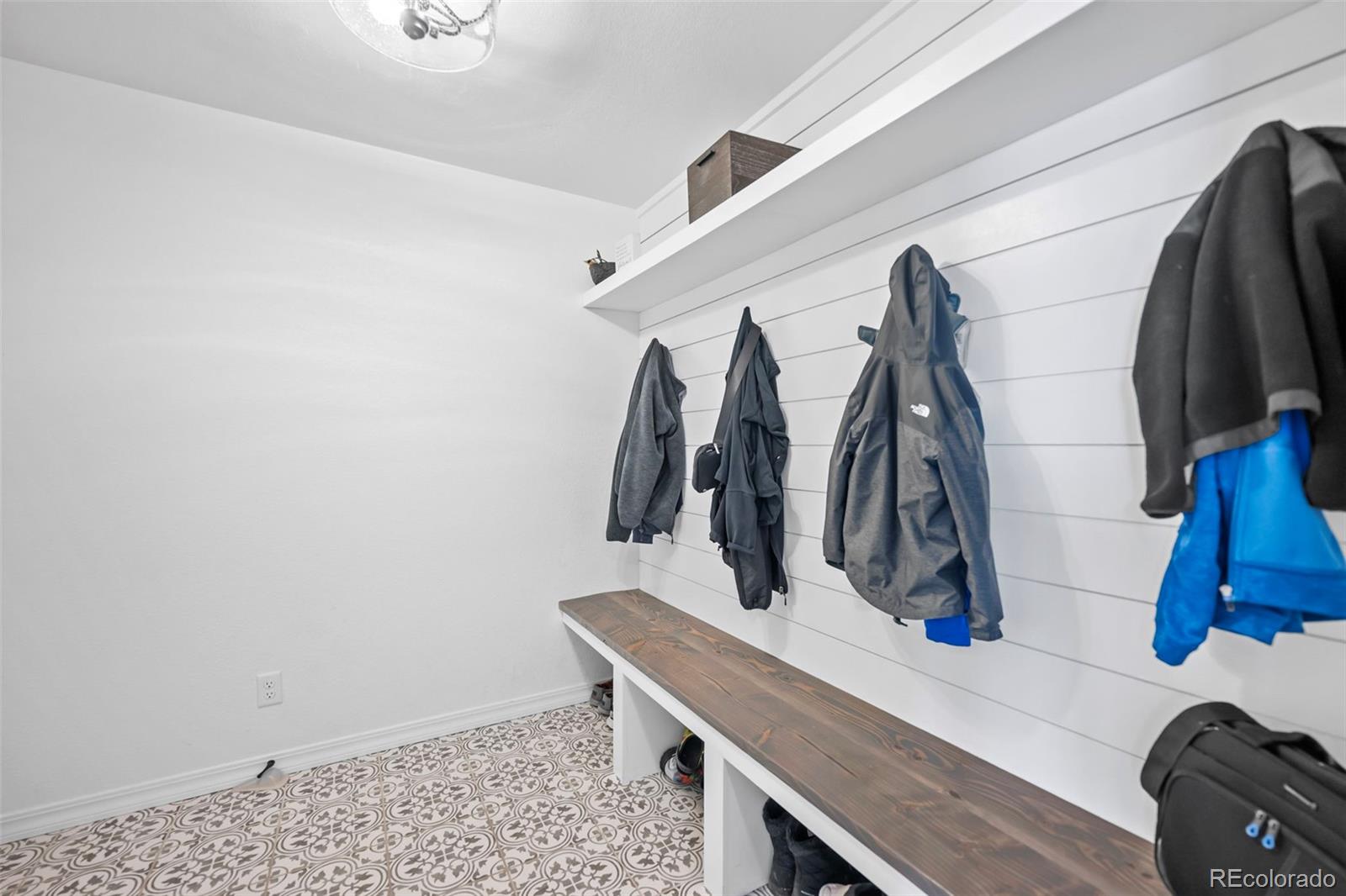 MLS Image #12 for 6898  cumbre vista way,colorado springs, Colorado