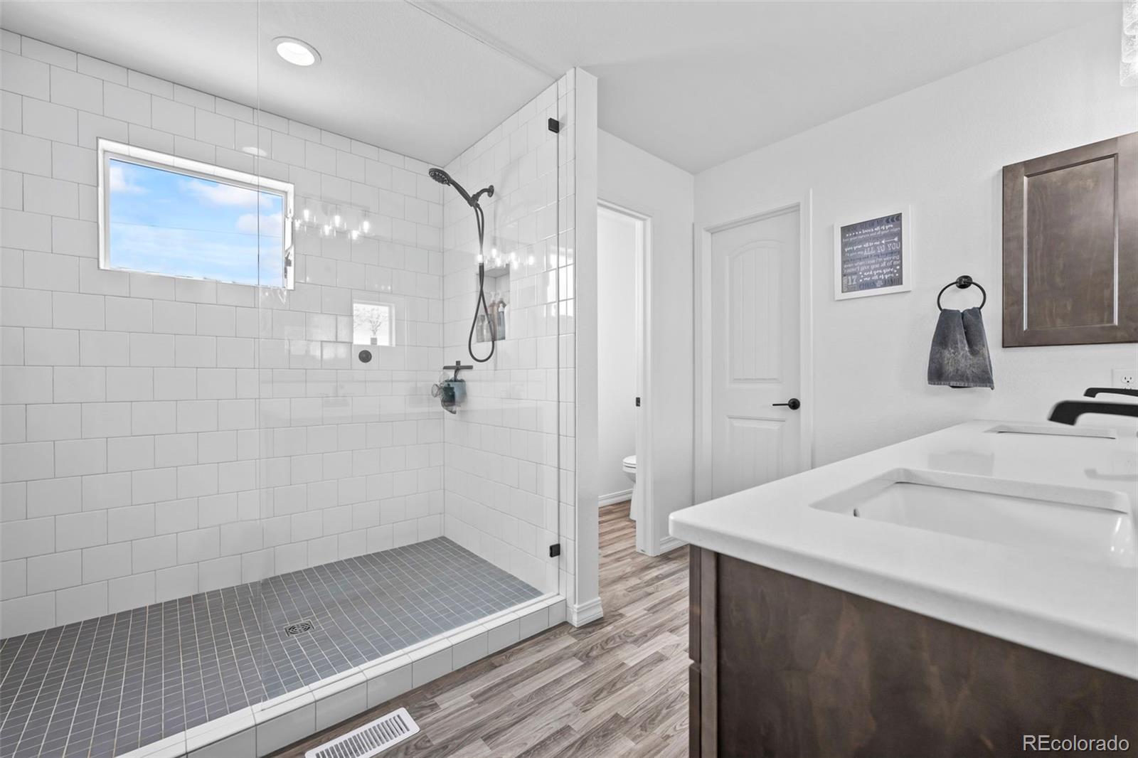 MLS Image #16 for 6898  cumbre vista way,colorado springs, Colorado