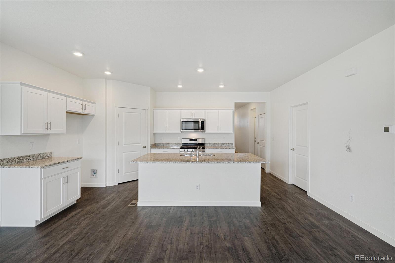 MLS Image #15 for 862  crest street,lochbuie, Colorado