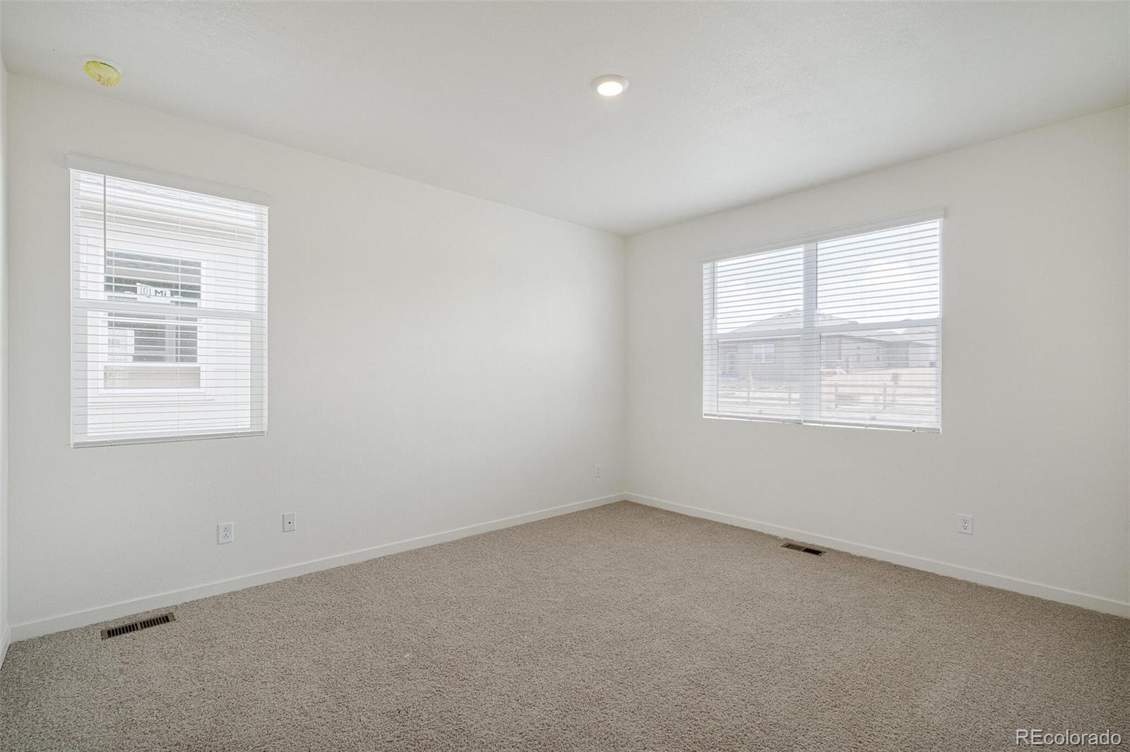 MLS Image #19 for 862  crest street,lochbuie, Colorado