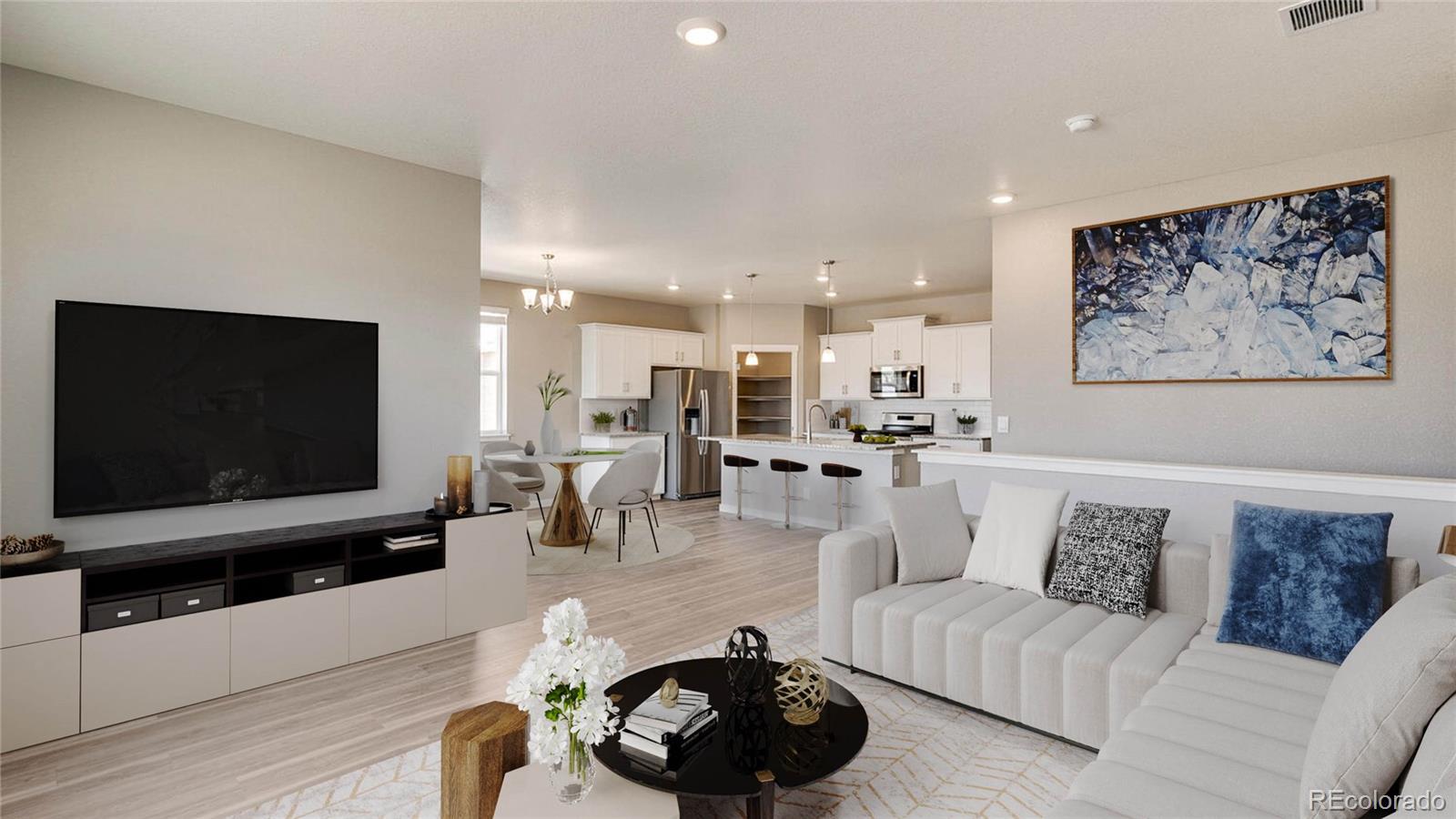 MLS Image #5 for 862  crest street,lochbuie, Colorado