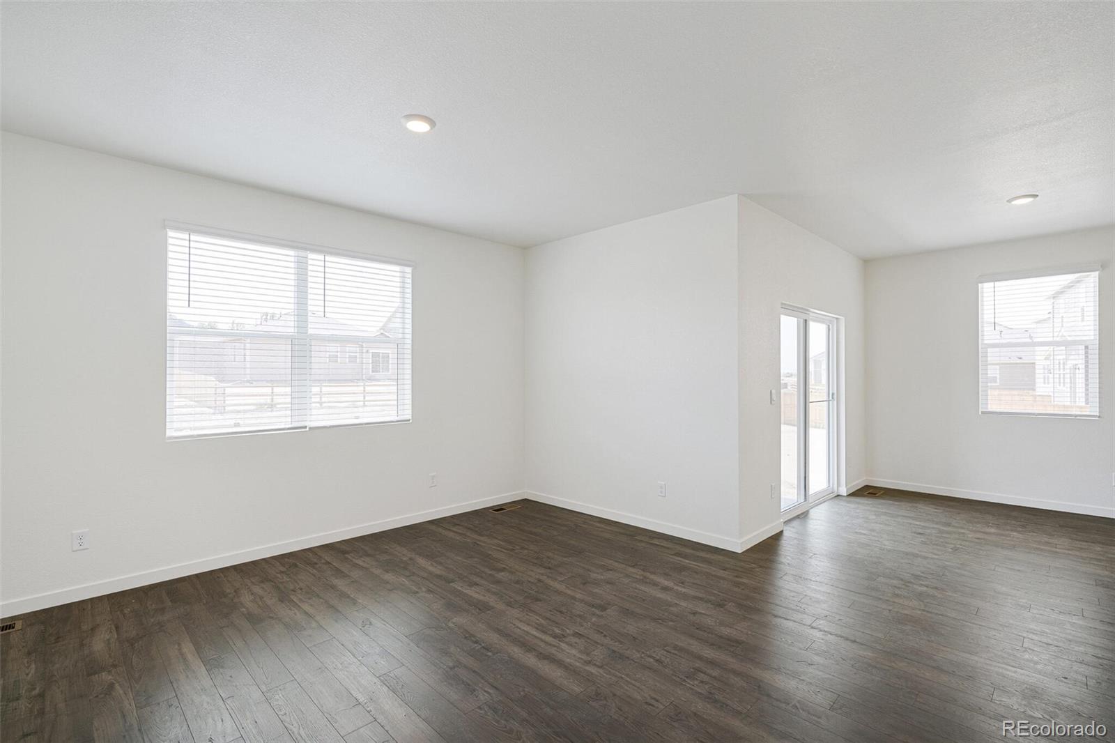 MLS Image #8 for 862  crest street,lochbuie, Colorado