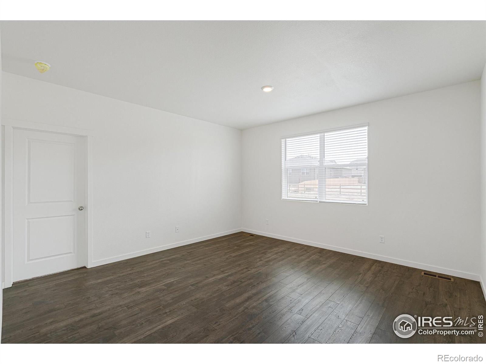 MLS Image #7 for 862  crest street,lochbuie, Colorado