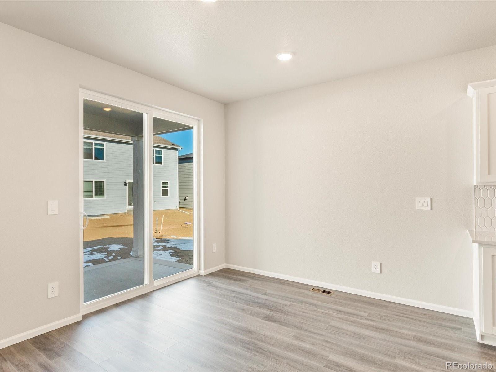 MLS Image #27 for 1146  gunnison river drive,windsor, Colorado