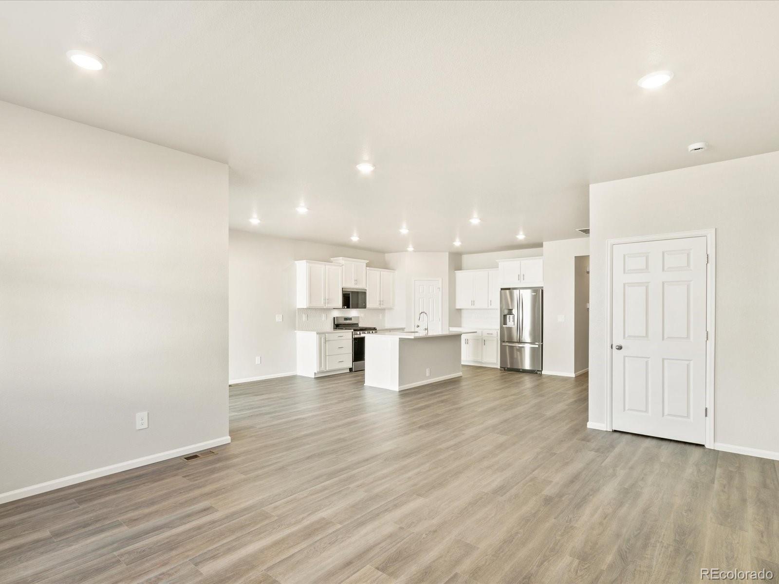 MLS Image #31 for 1146  gunnison river drive,windsor, Colorado