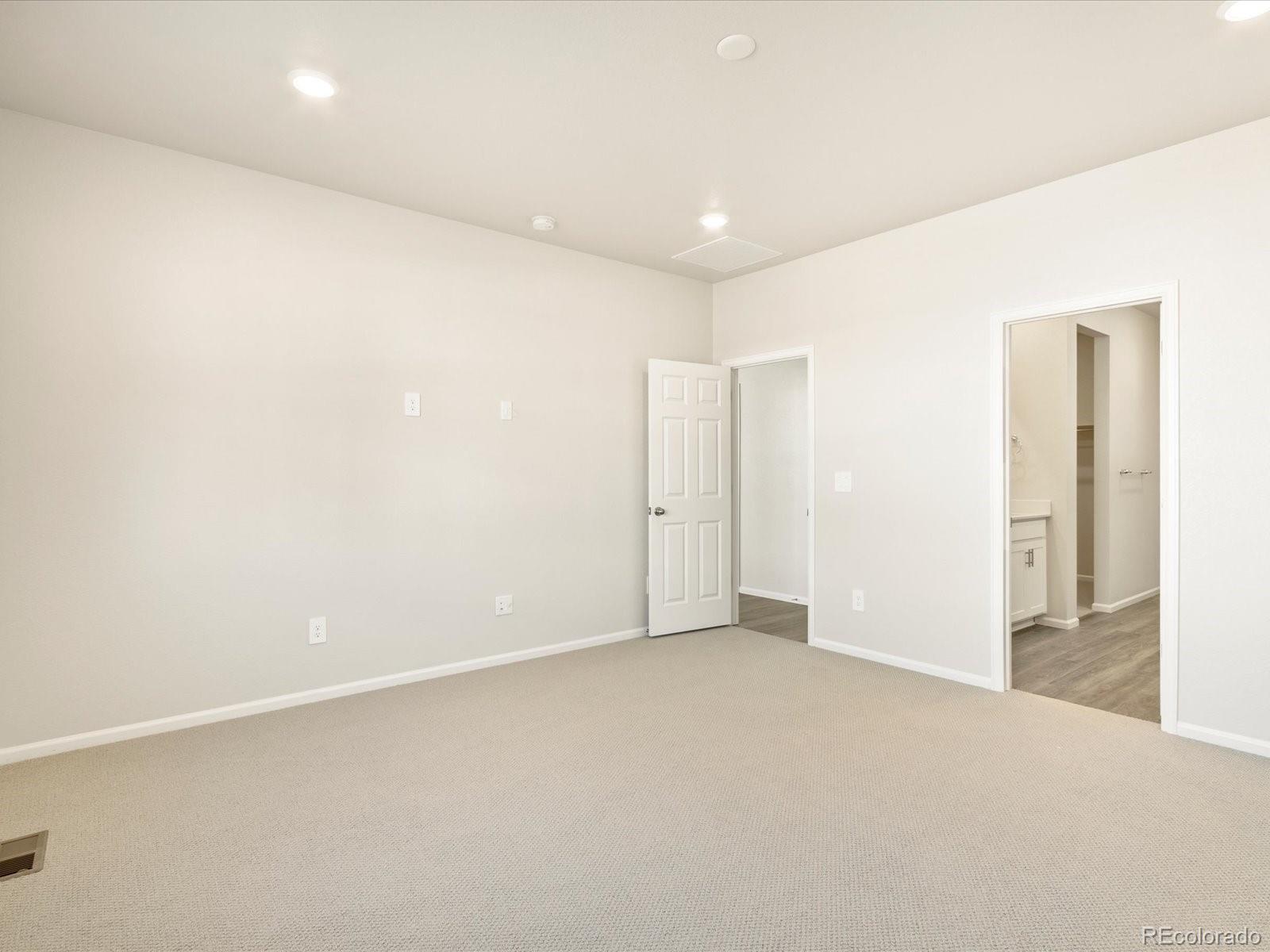 MLS Image #35 for 1146  gunnison river drive,windsor, Colorado