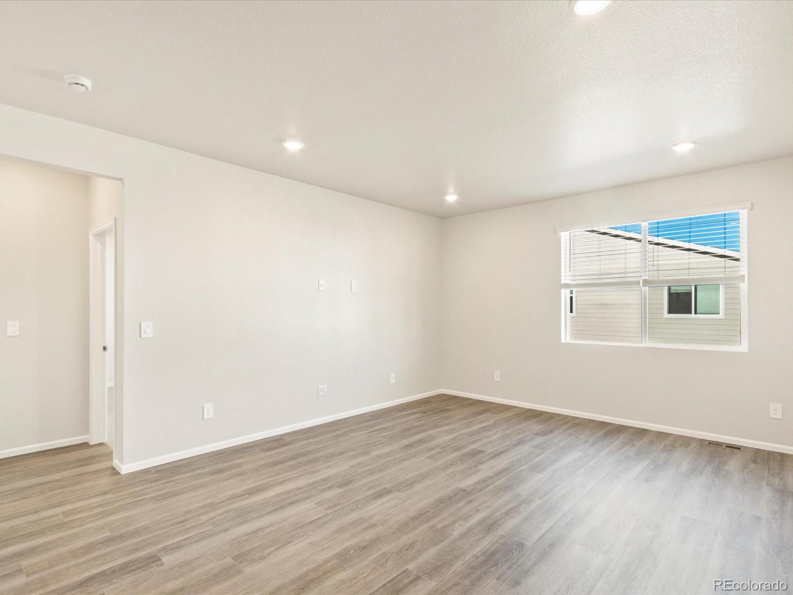 MLS Image #41 for 1146  gunnison river drive,windsor, Colorado
