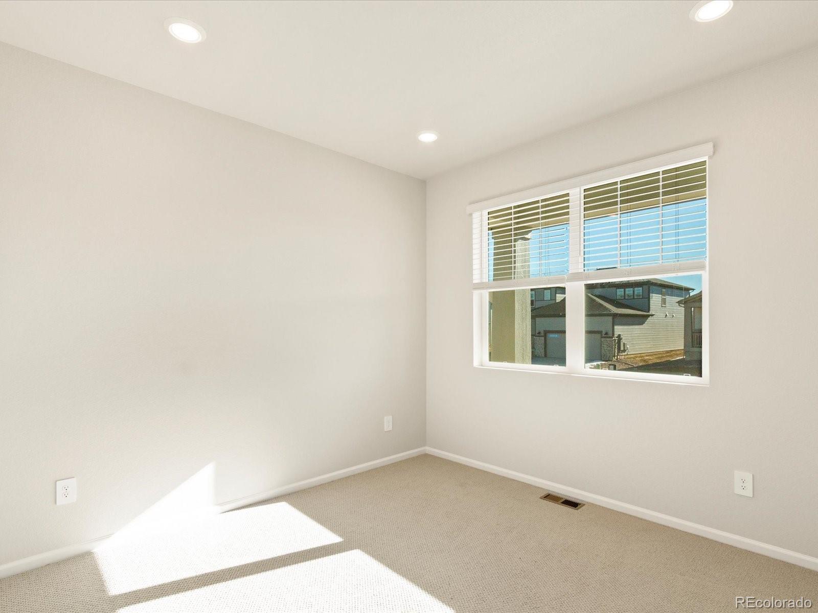 MLS Image #5 for 1146  gunnison river drive,windsor, Colorado
