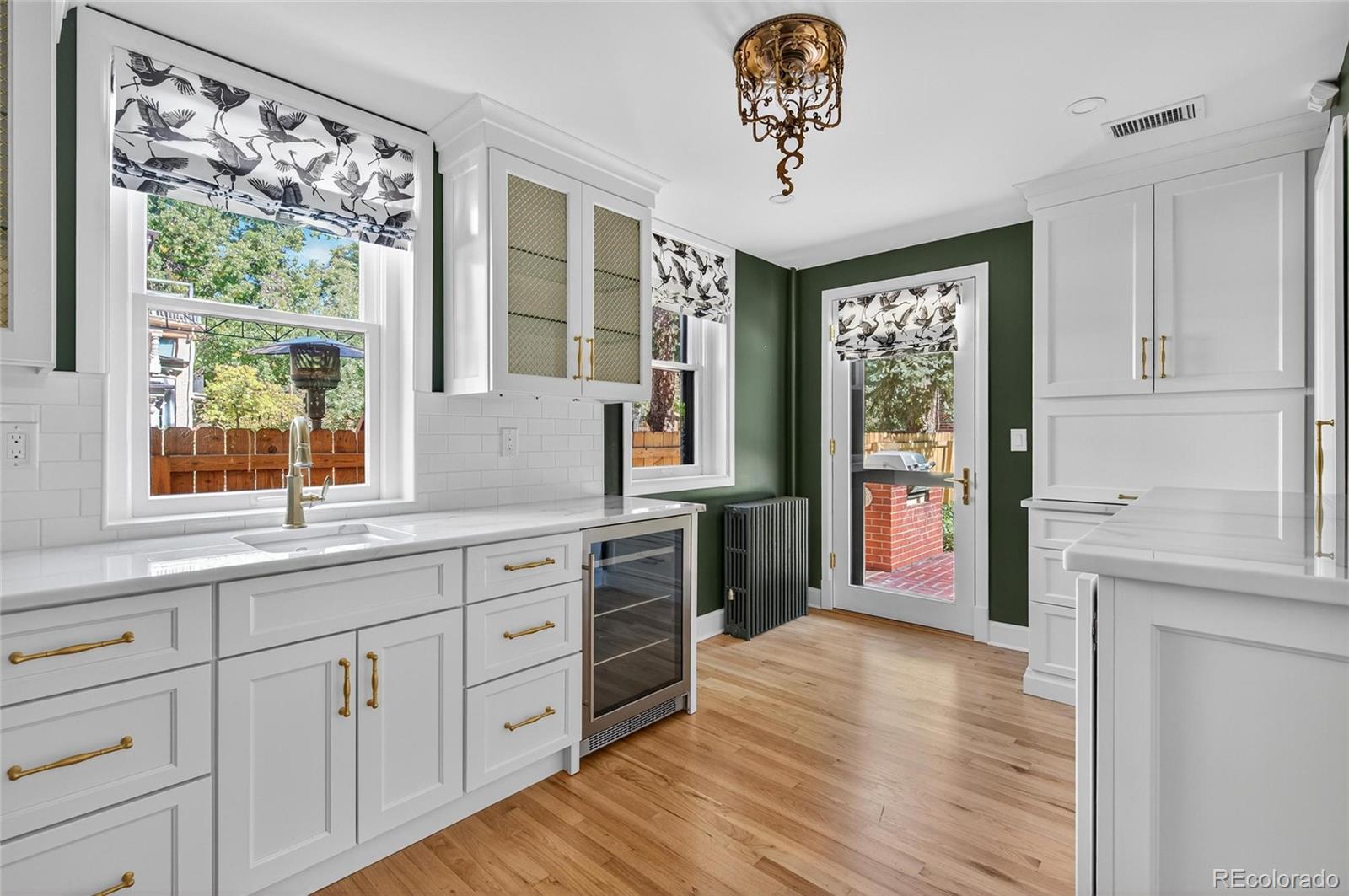 MLS Image #18 for 1040 n humboldt street,denver, Colorado