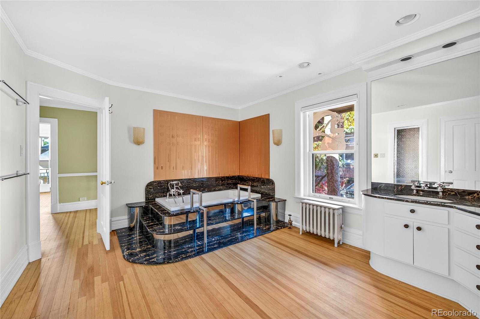 MLS Image #33 for 1040 n humboldt street,denver, Colorado
