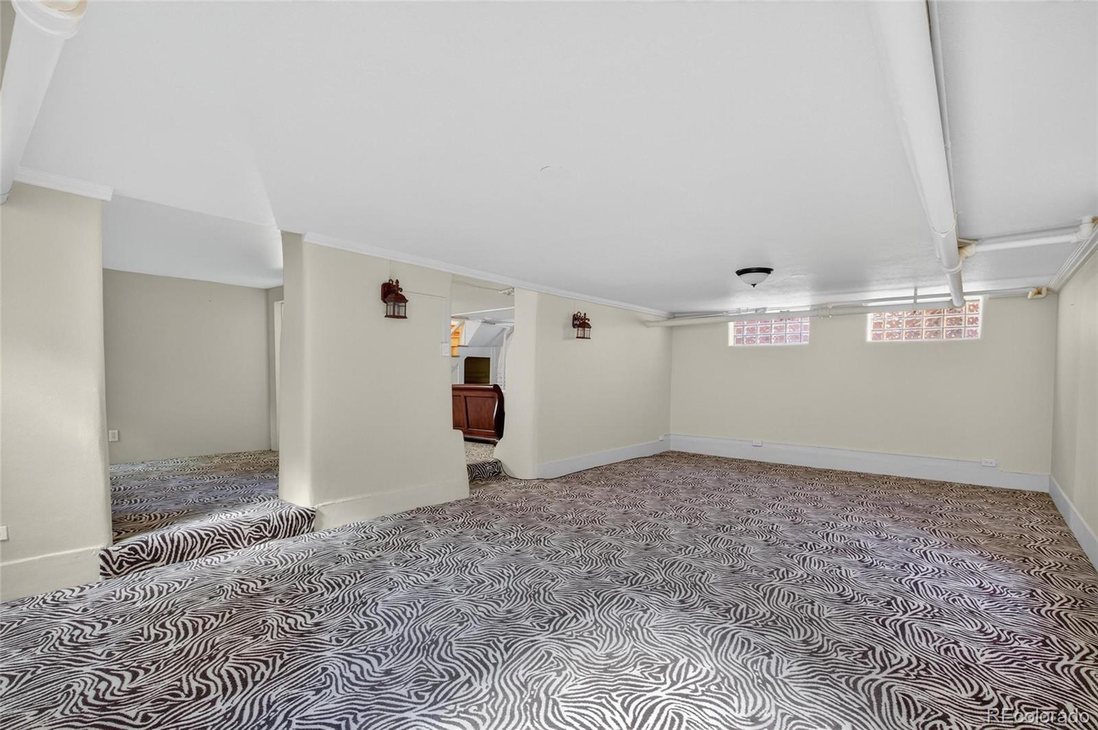 MLS Image #35 for 1040 n humboldt street,denver, Colorado