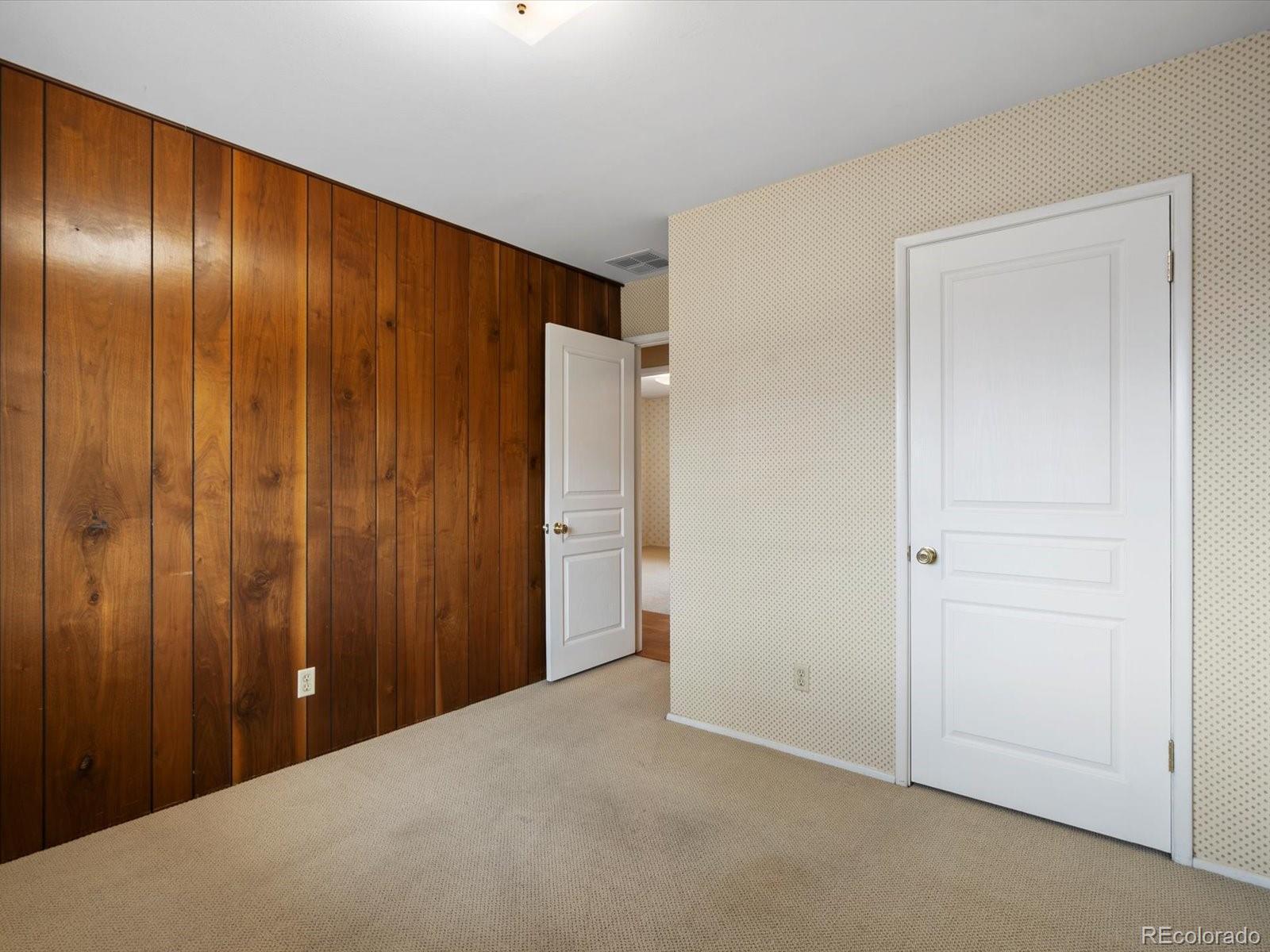 MLS Image #26 for 2433 s oneida street,denver, Colorado