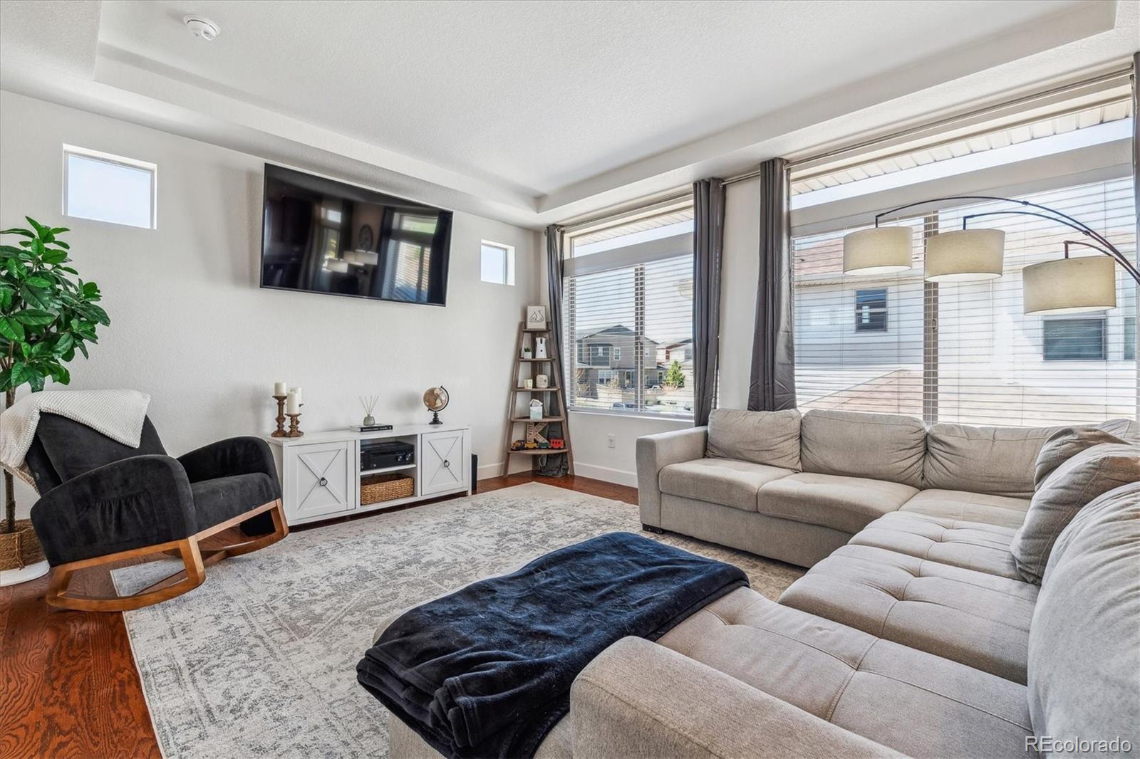 MLS Image #8 for 2936  merry rest way,castle rock, Colorado