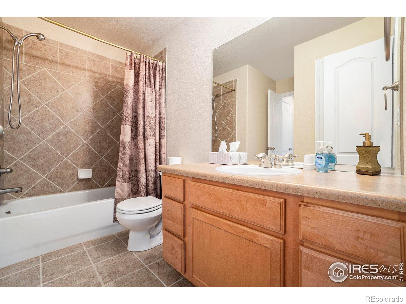 MLS Image #12 for 457  harbor court,windsor, Colorado
