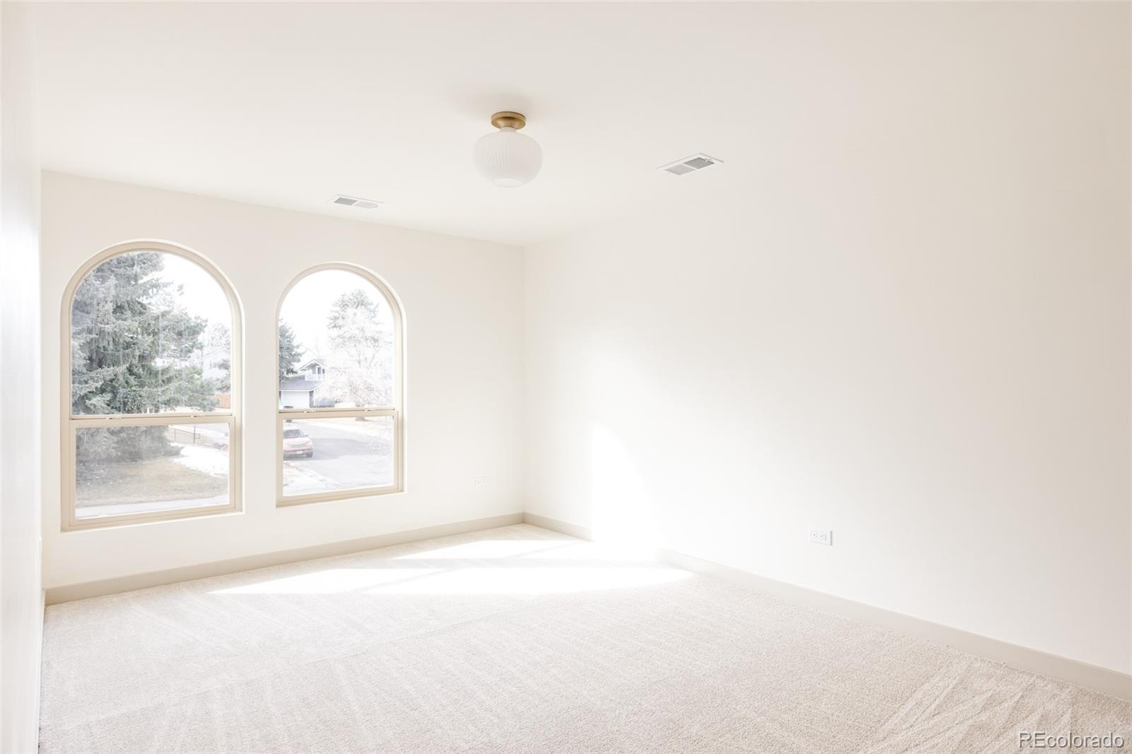 MLS Image #19 for 3624 s poplar street,denver, Colorado