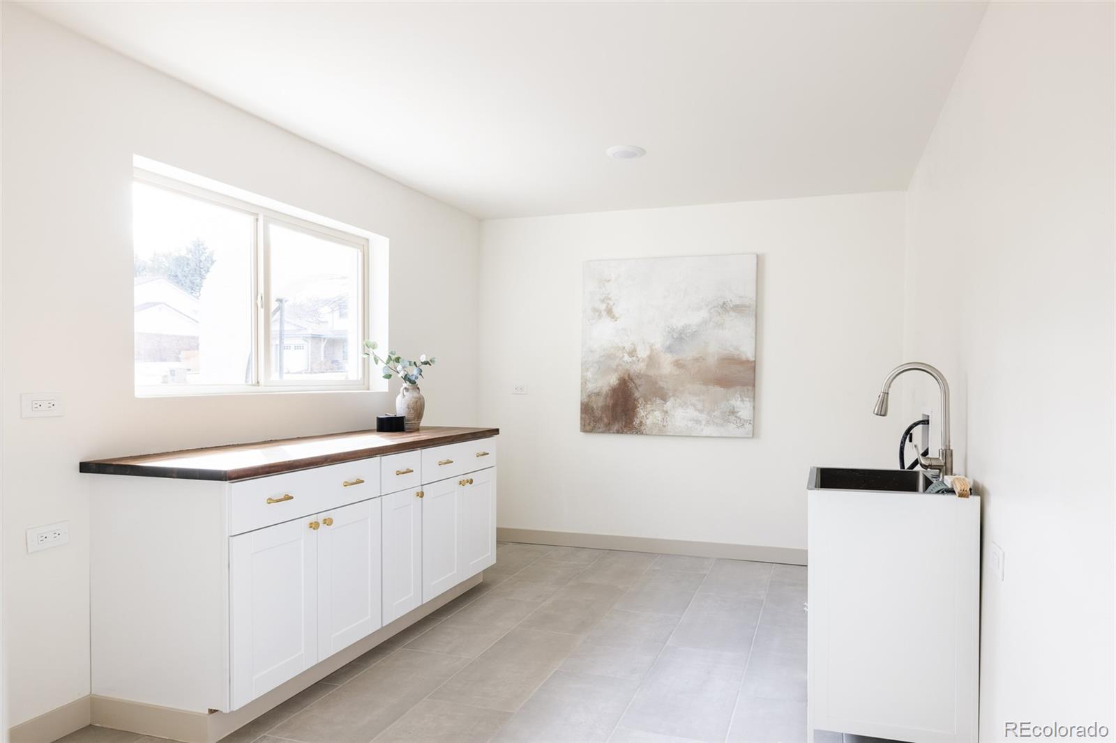 MLS Image #23 for 3624 s poplar street,denver, Colorado