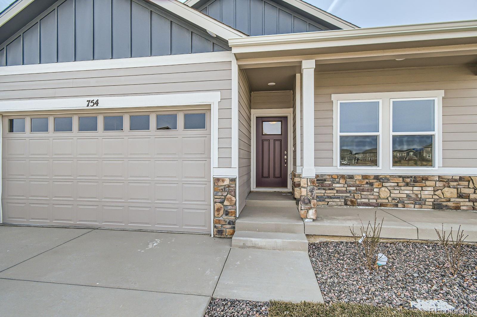 MLS Image #3 for 754  anderson street,lochbuie, Colorado