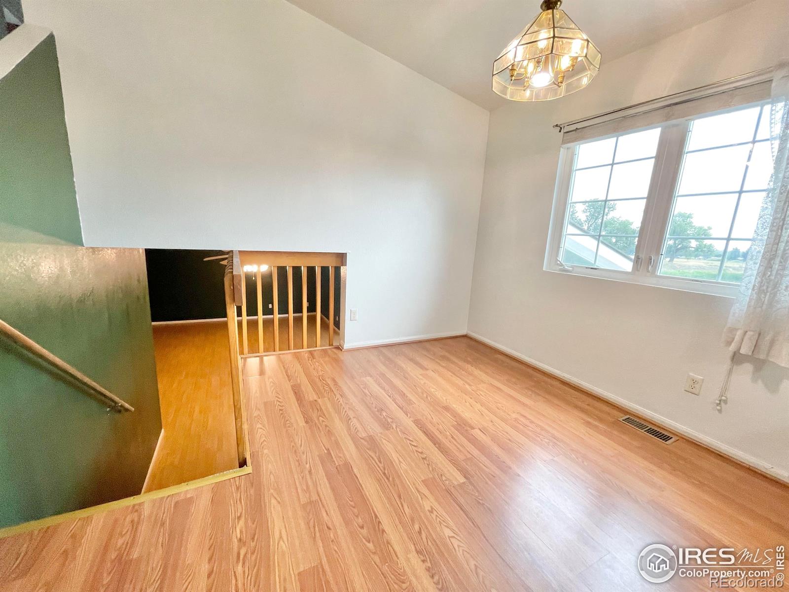 MLS Image #2 for 322 n 44th avenue,greeley, Colorado