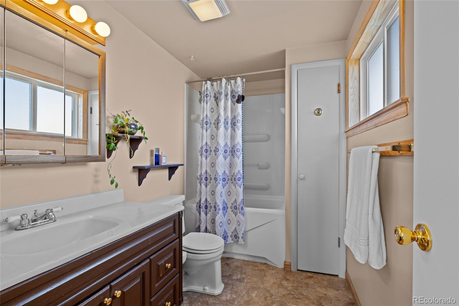 MLS Image #16 for 10826  livingston drive,northglenn, Colorado