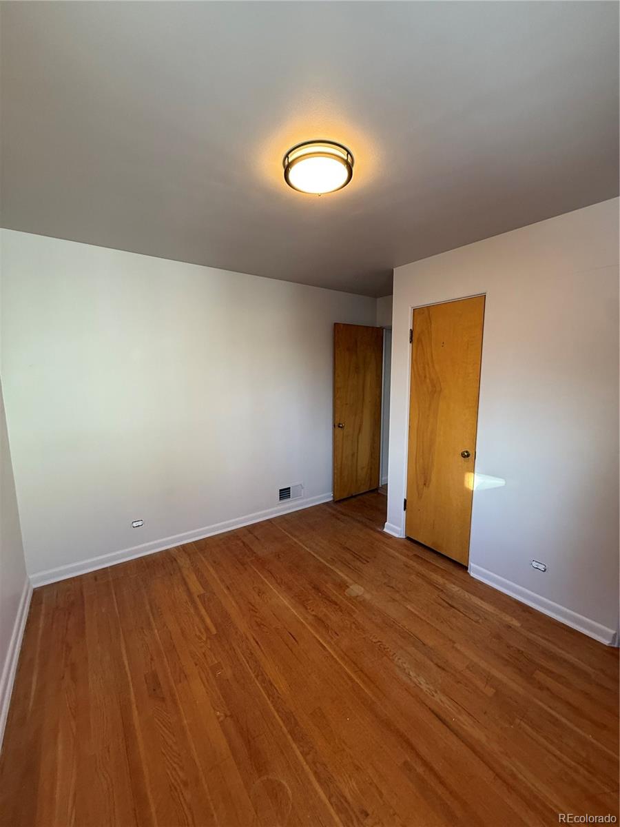 MLS Image #23 for 2060 s washington street,denver, Colorado