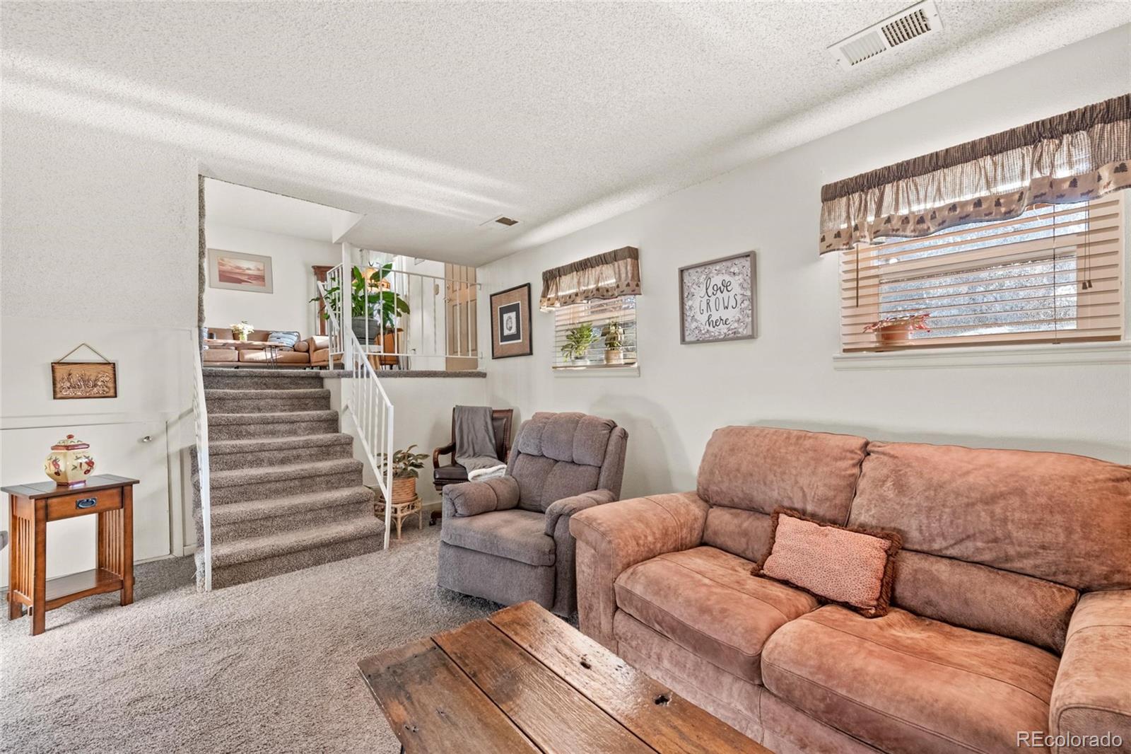 MLS Image #13 for 16505 e arkansas avenue,aurora, Colorado