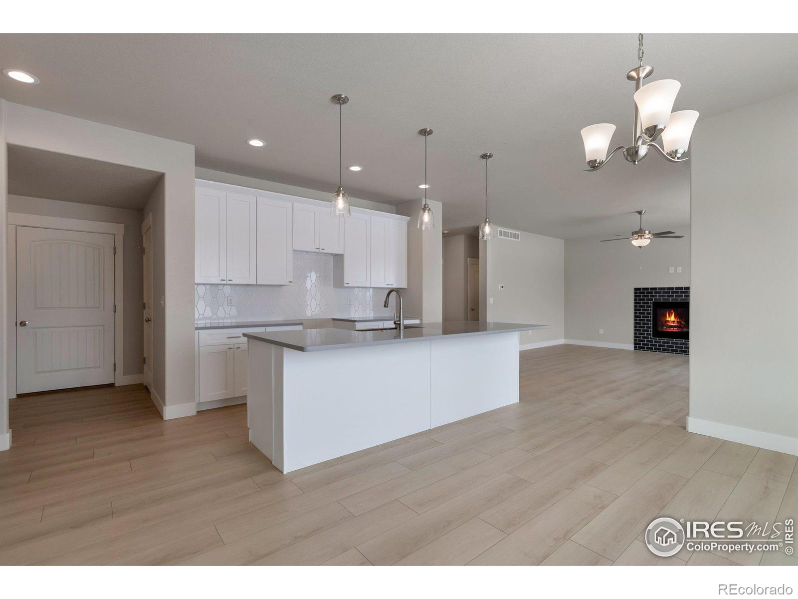 MLS Image #7 for 5755  pintail way,frederick, Colorado