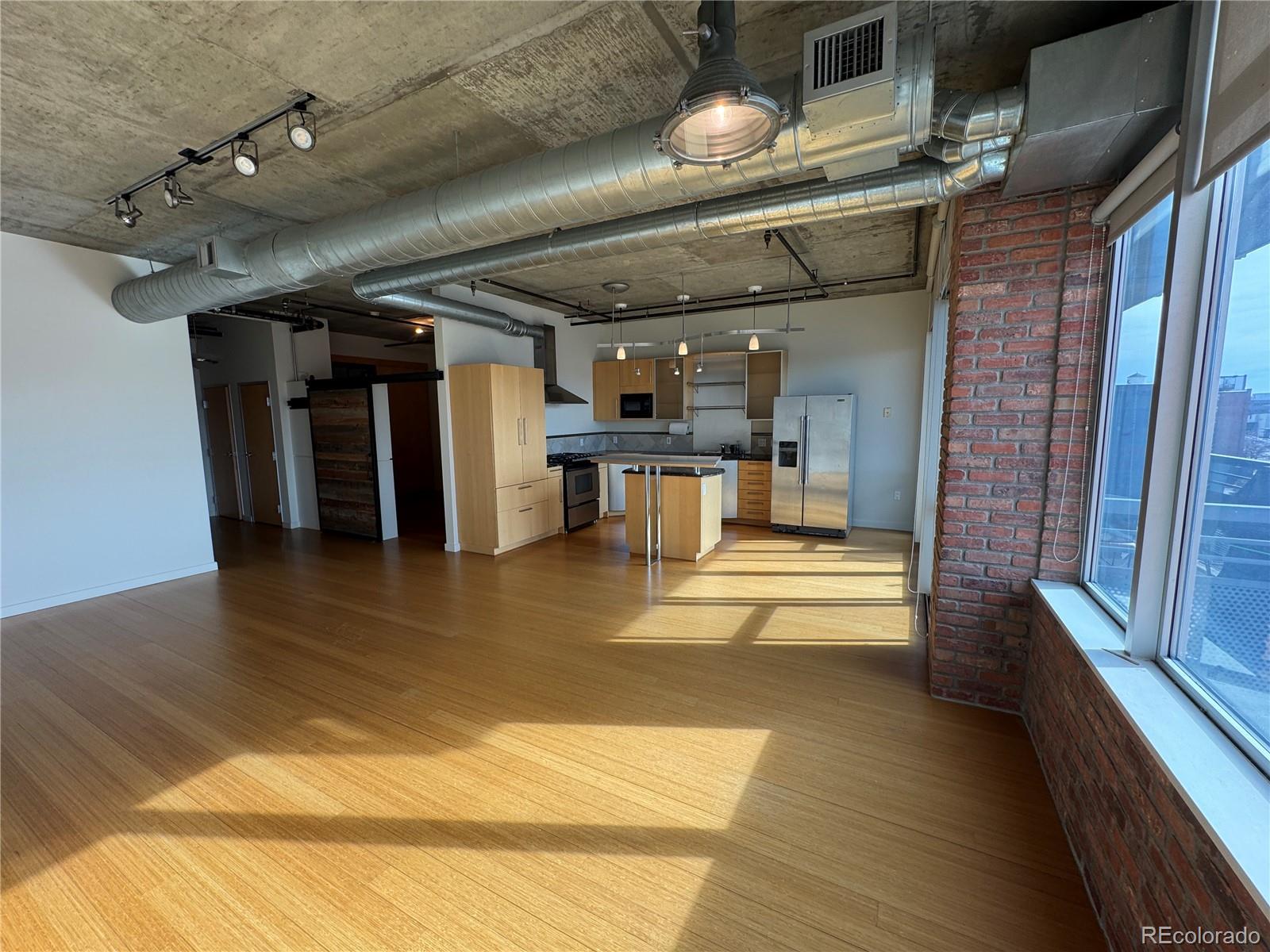 MLS Image #11 for 1401  wewatta street,denver, Colorado