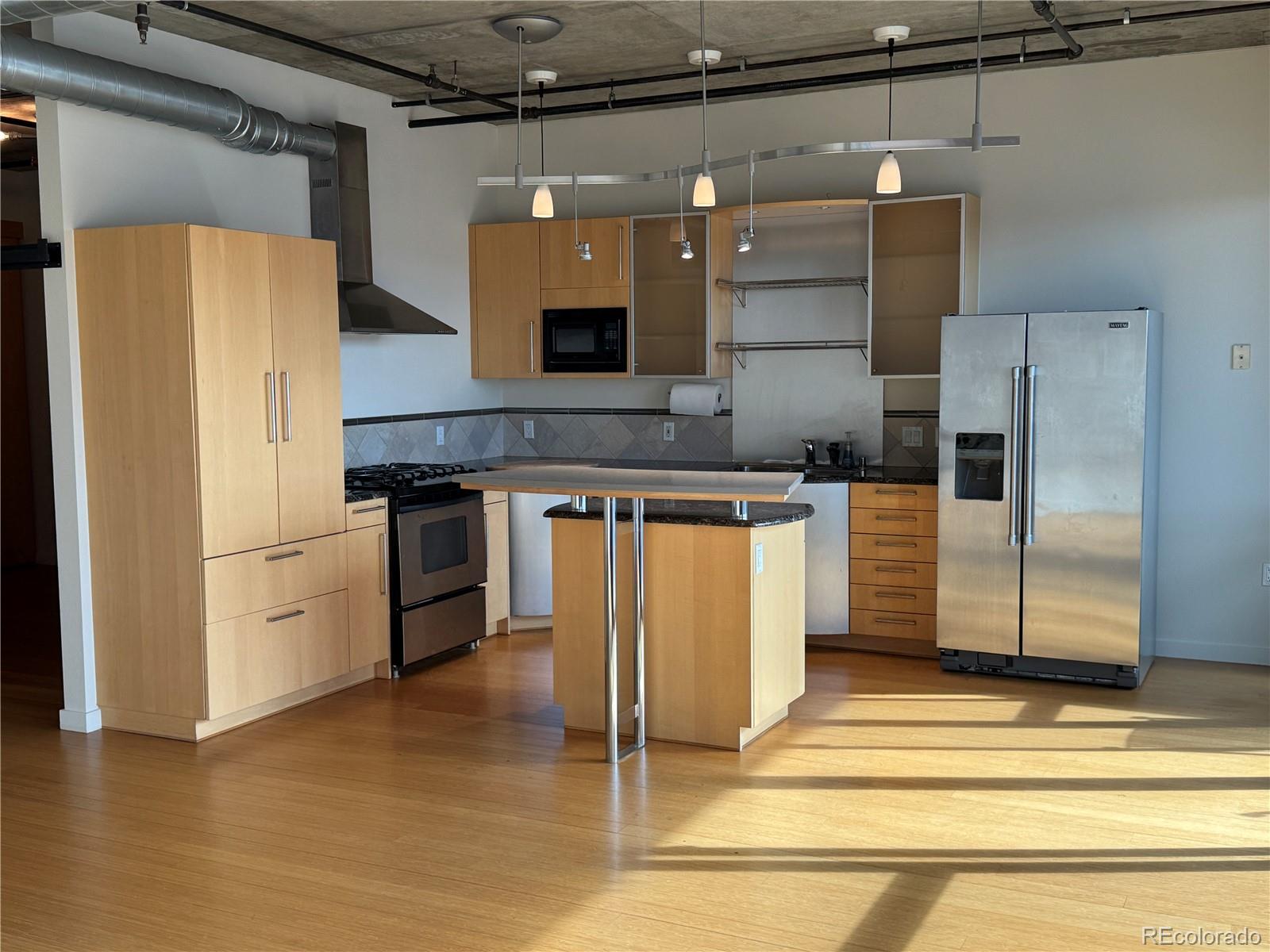 MLS Image #12 for 1401  wewatta street,denver, Colorado