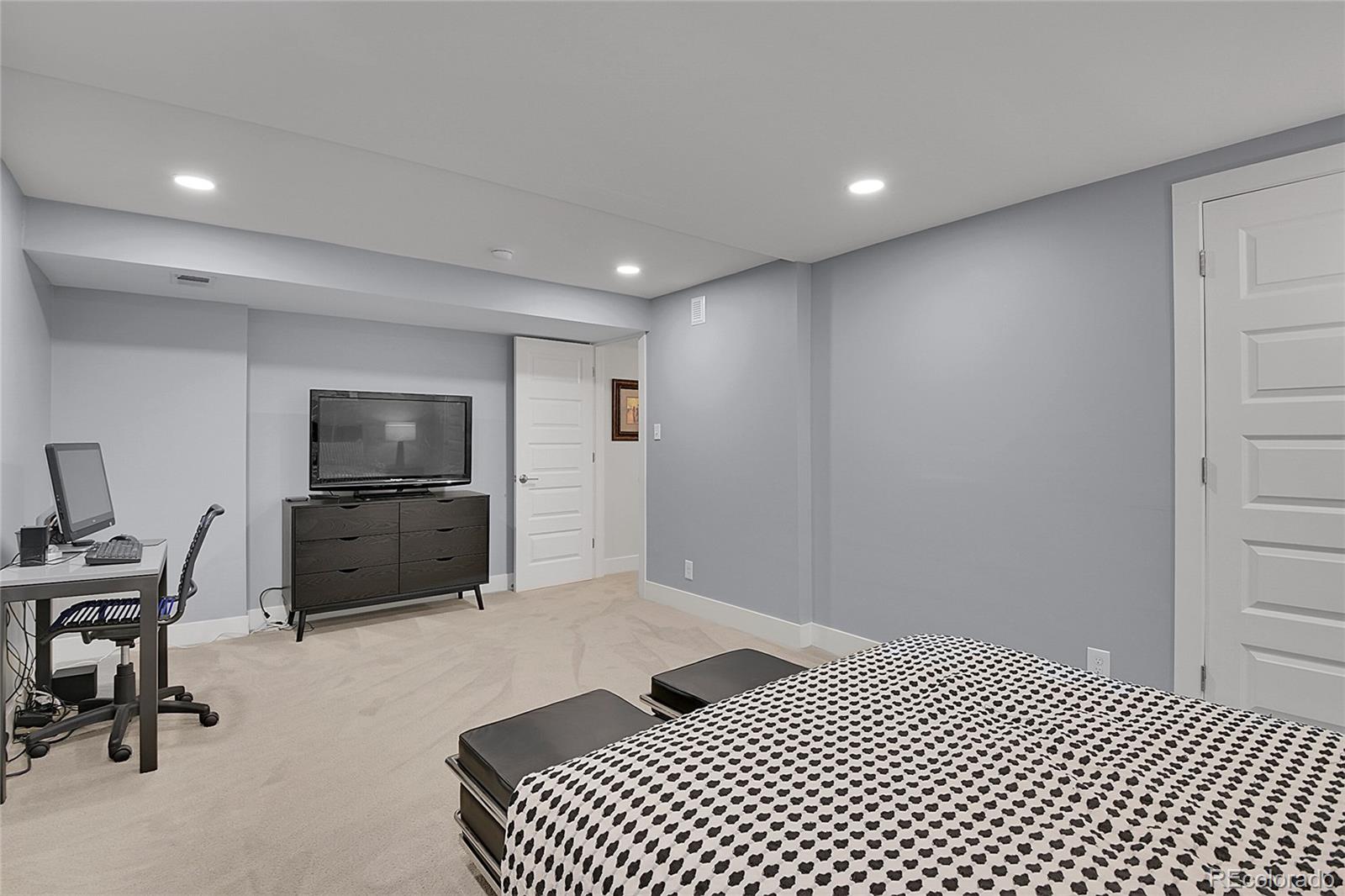 MLS Image #28 for 3470 s race street,englewood, Colorado