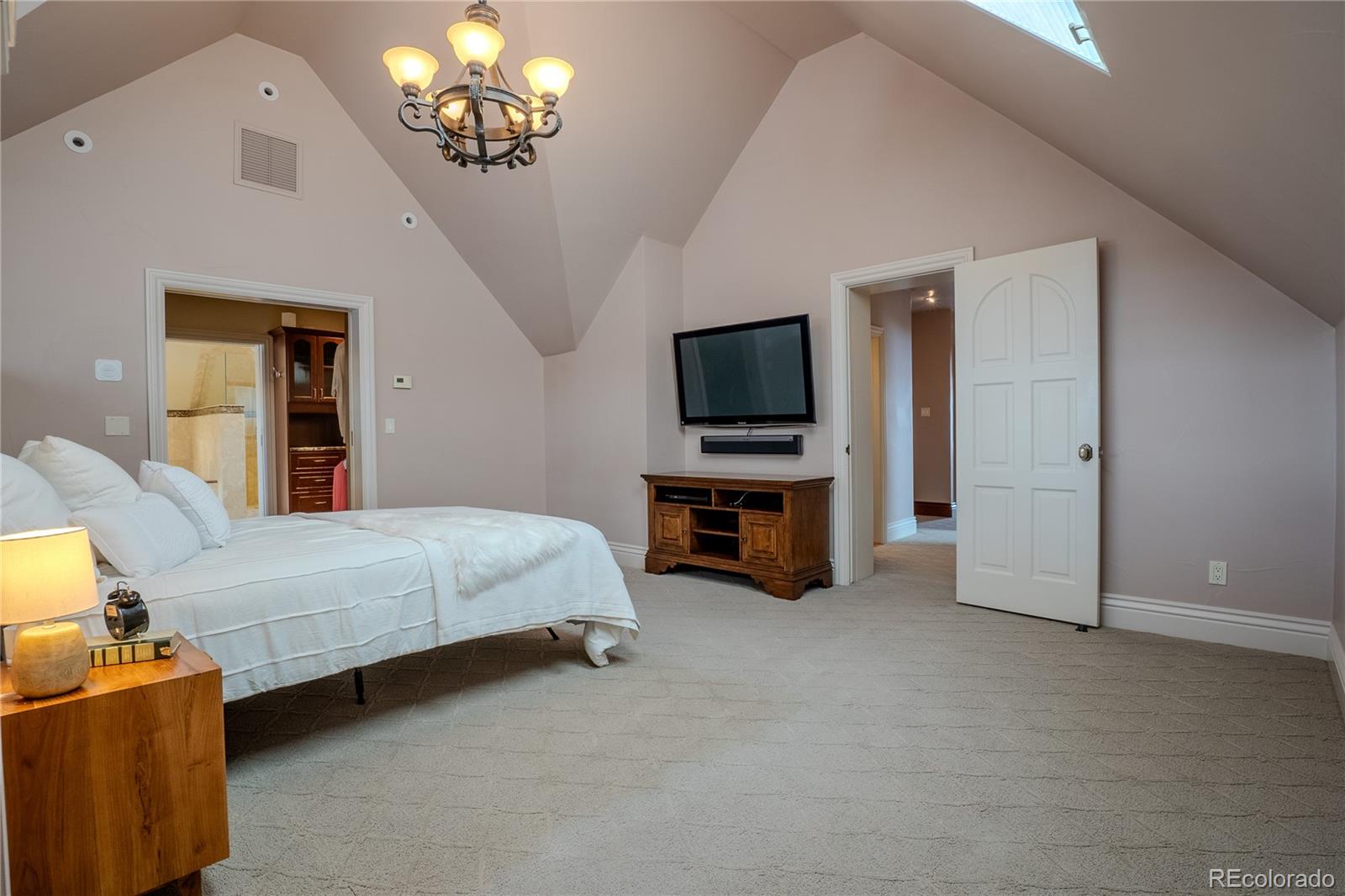 MLS Image #22 for 1751  clermont street,denver, Colorado