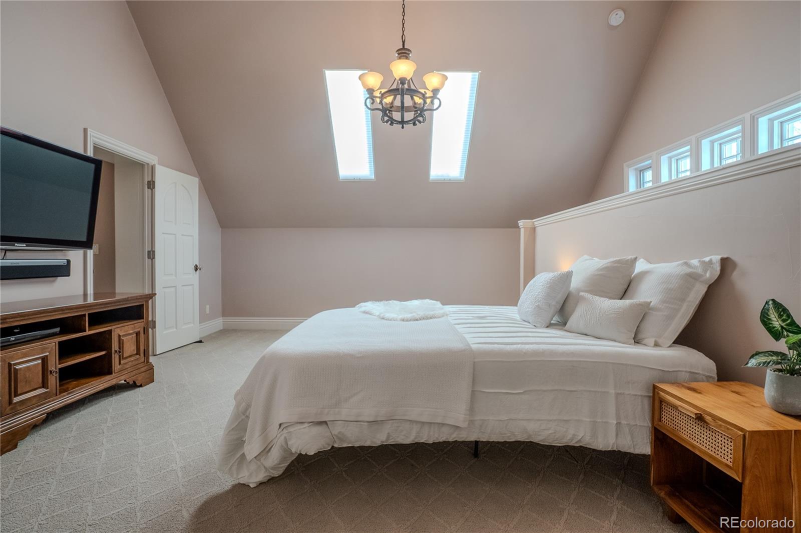 MLS Image #23 for 1751  clermont street,denver, Colorado