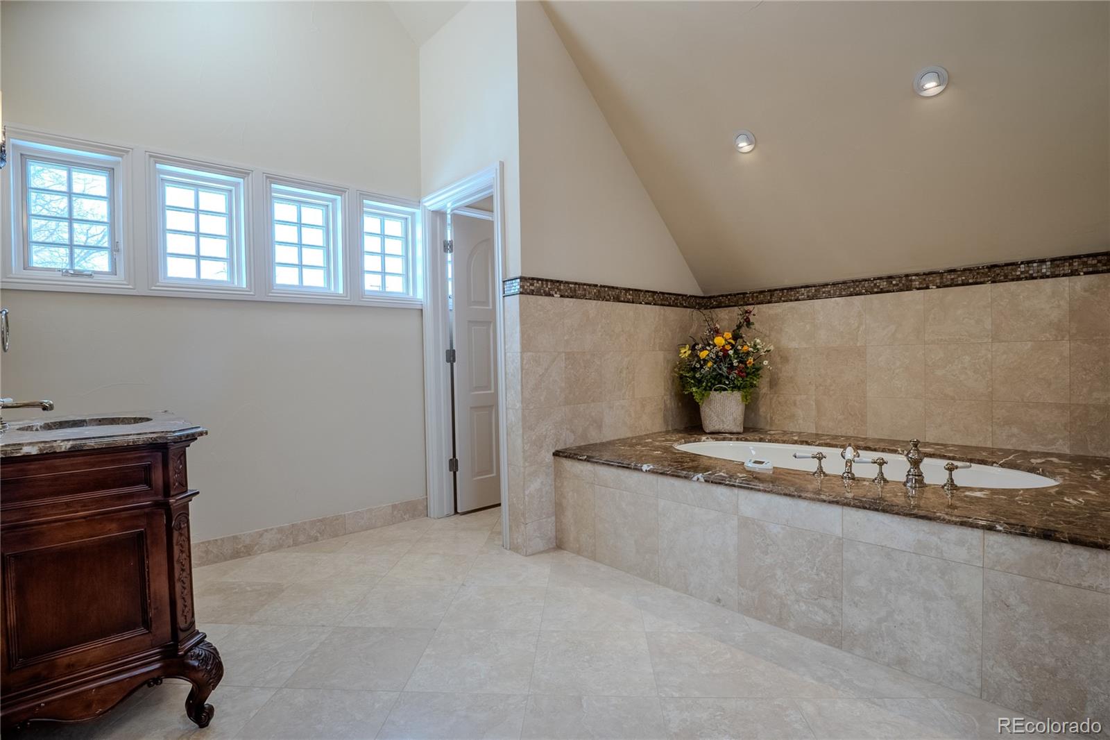 MLS Image #26 for 1751  clermont street,denver, Colorado