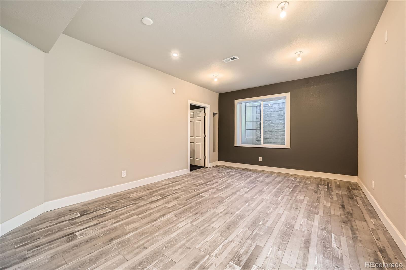 MLS Image #20 for 1715  pioneer circle,lafayette, Colorado