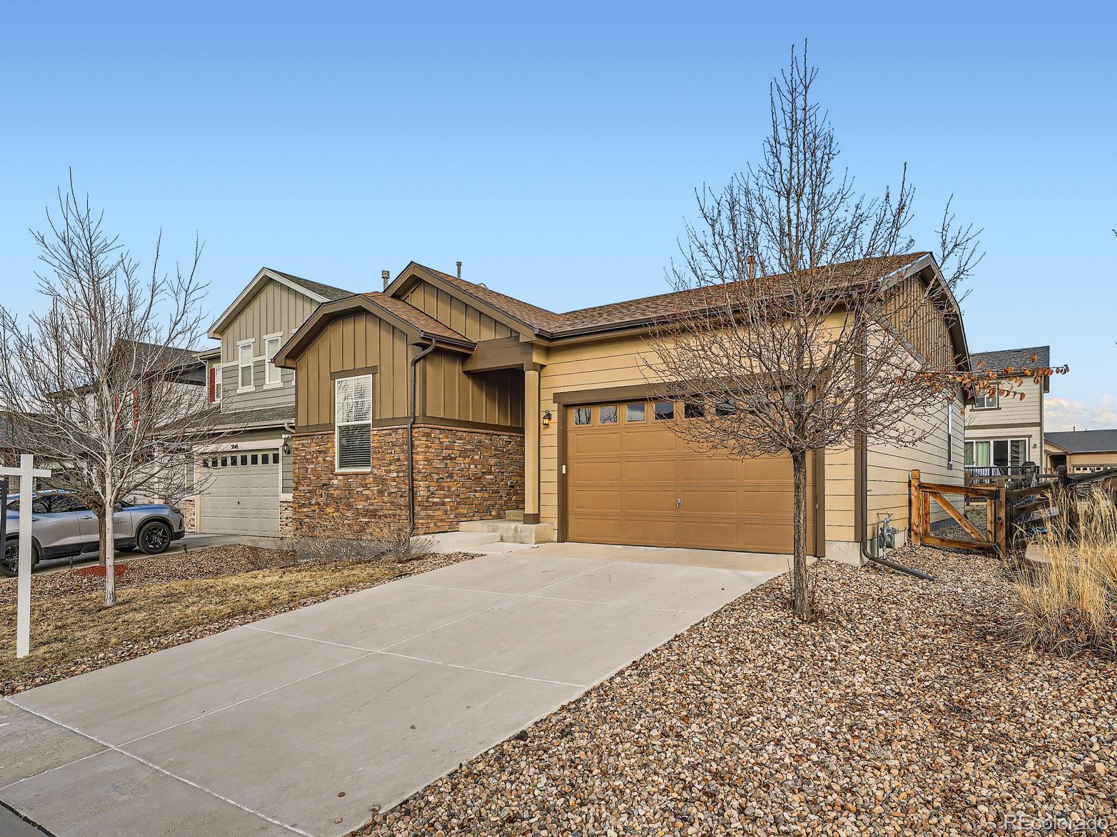 MLS Image #2 for 5056 s wenatchee street,aurora, Colorado