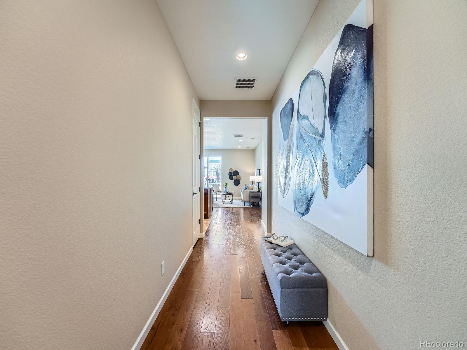 MLS Image #4 for 5056 s wenatchee street,aurora, Colorado