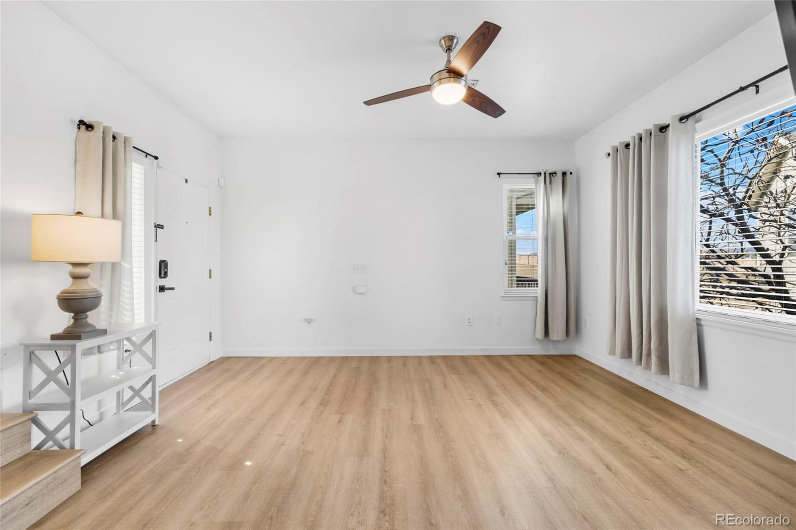 MLS Image #8 for 13028  grant circle,thornton, Colorado
