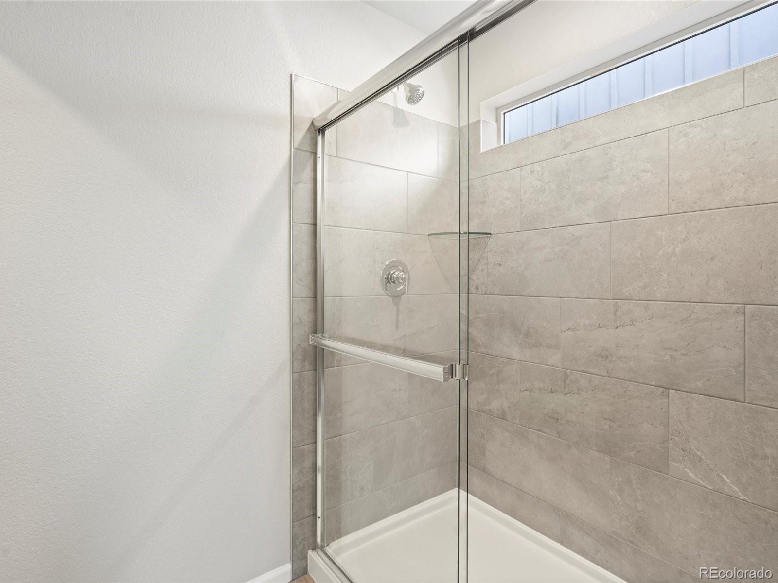 MLS Image #16 for 22340 e 8th avenue,aurora, Colorado