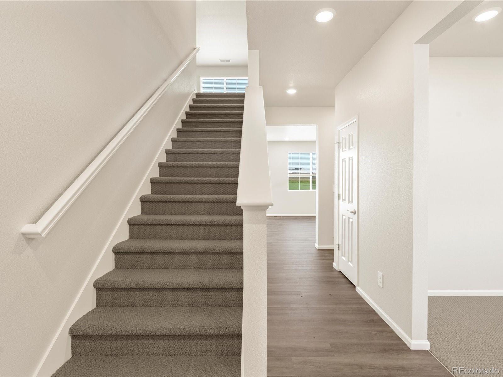MLS Image #13 for 1935  coolidge way,aurora, Colorado