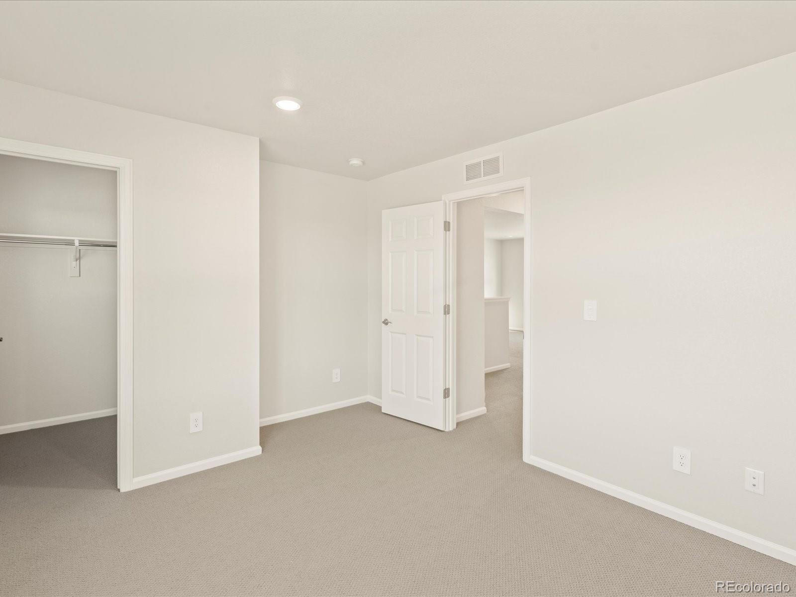MLS Image #20 for 1935  coolidge way,aurora, Colorado