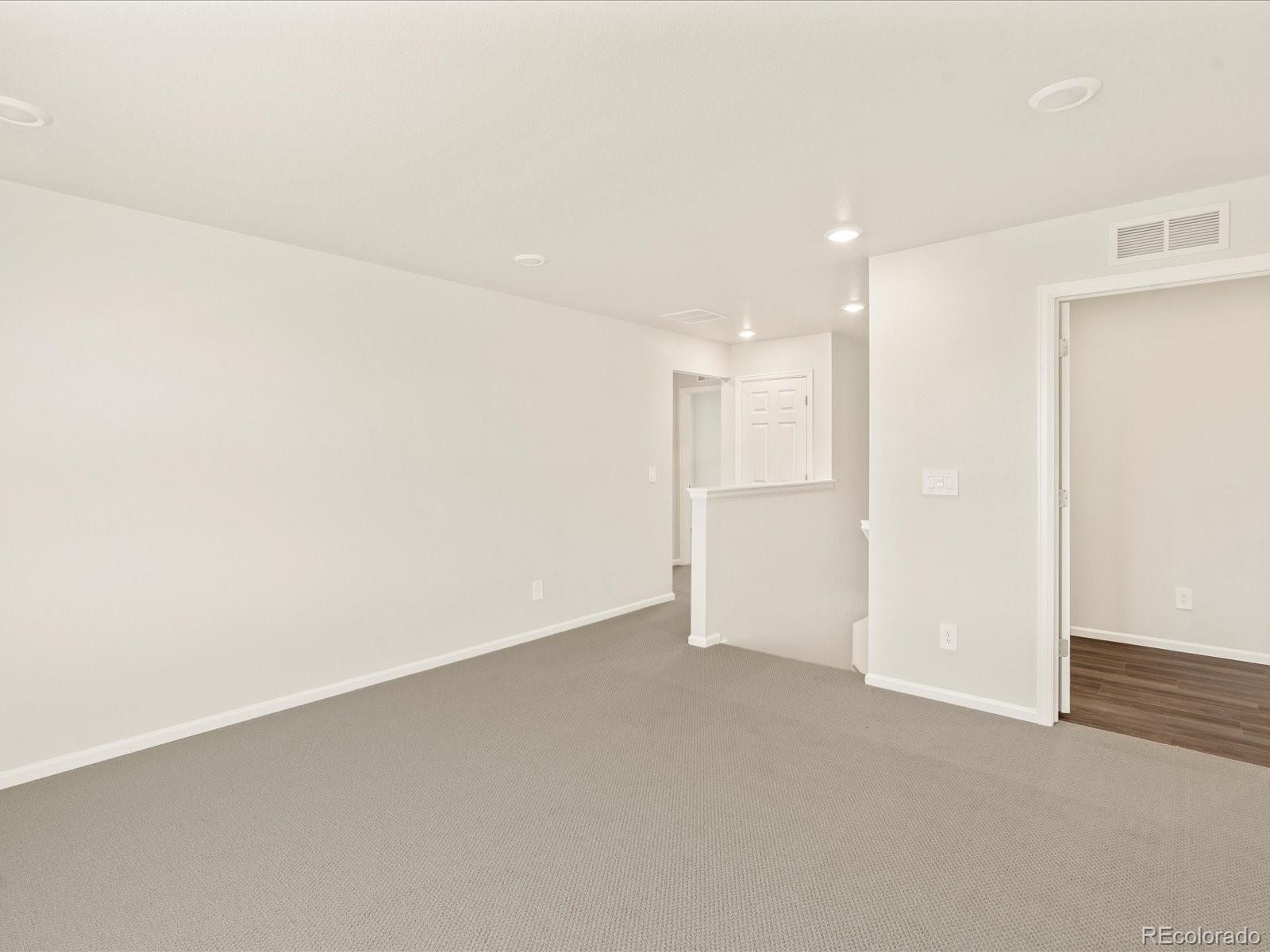 MLS Image #25 for 1935  coolidge way,aurora, Colorado