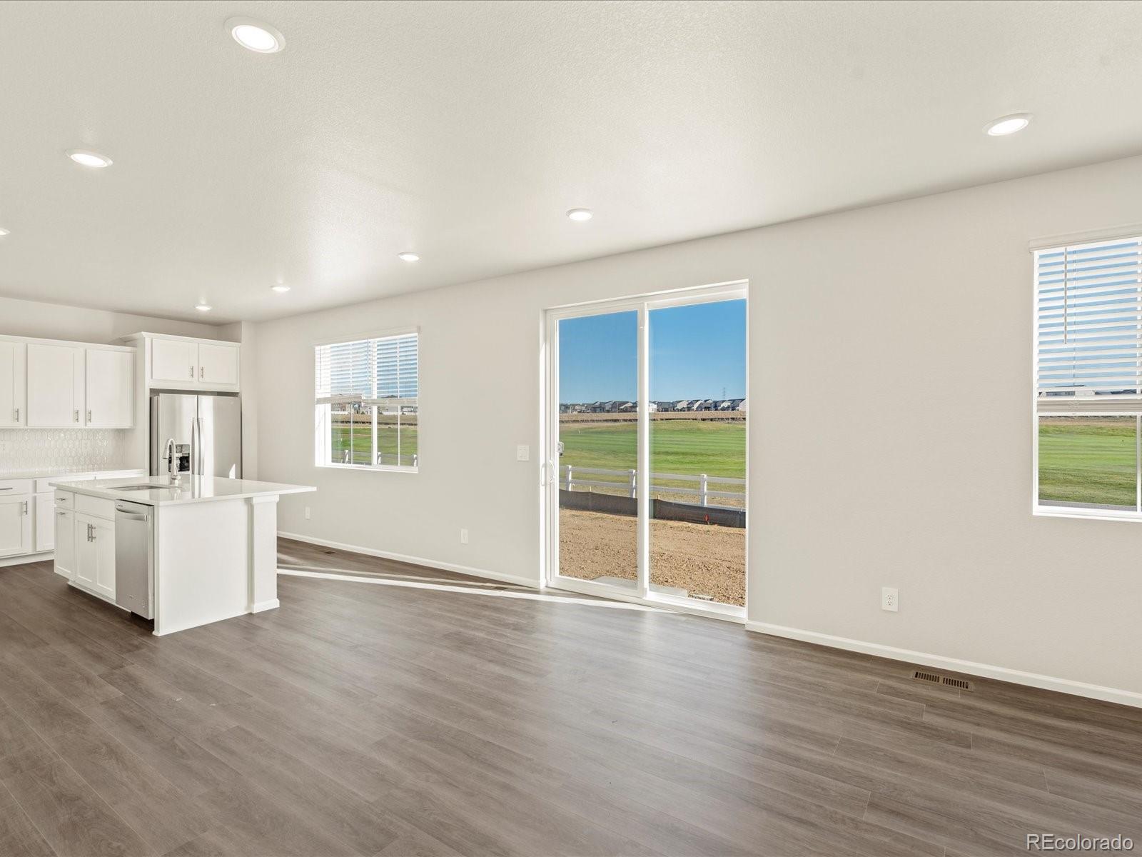 MLS Image #9 for 1935  coolidge way,aurora, Colorado