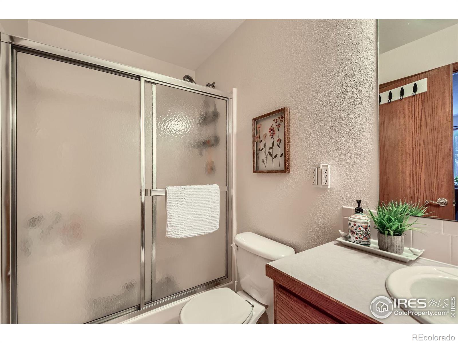 MLS Image #16 for 1627 e 17th street,loveland, Colorado